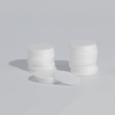 สีขาว Soft PVDC Foam Liner Cap Wad / Lid / Liner สําหรับขวด